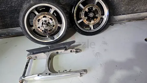 Harley Davidson wheels Wide Tire Kit