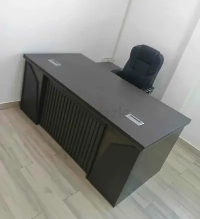 Modern Executive Office Desk L Shape New For Sale