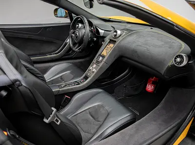 صورة 13 لـ 2014 Mclaren MP4-12C