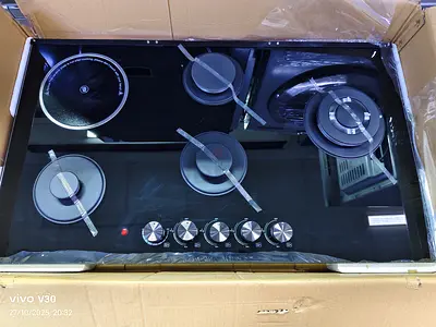 Free delivery Gas Cooktop with Five Burners (4) Gas (1) ceramic 2 in 1
