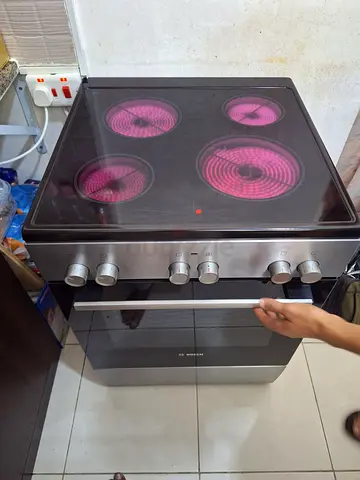 Bosch letest model 4 hubs electric ceramic cooker