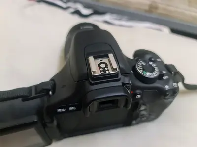 Canon EOS 600D Digital Camera with Lens 18 . 55
