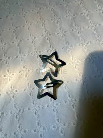 Charming Star-Shaped Hair Clips