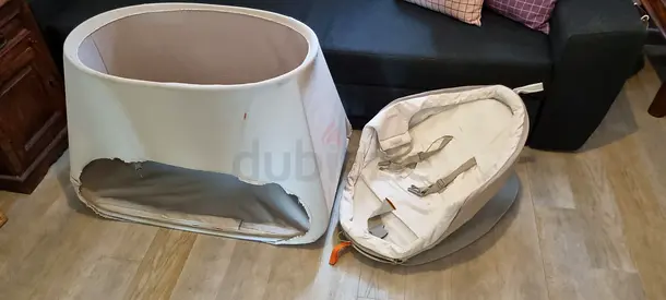 Stokke Bounce n Sleep day bed and bouncer
