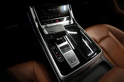 Audi Q8 55 TFSI quattro, миниатюра 11