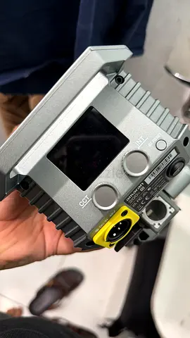 Aperture 200x s box open