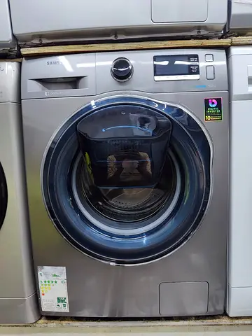 Samsung latest model 9 kg washer door in door 1400 rpm speed for spin