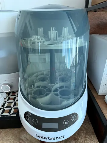 Baby Brezza Bottle Sterilizer and Dryer
