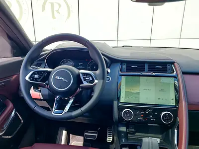 صورة مصغرة 10 لـ 2024 Jaguar E-PACE