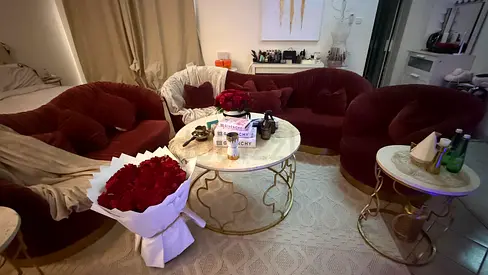 Elegant Living Room Set with Accent Chairs and Coffee Tables