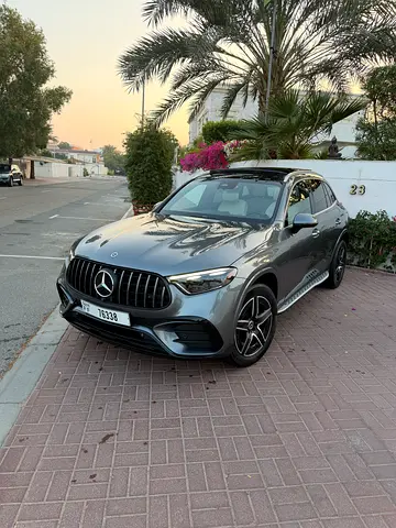 Glc 300 accident free ( No accident No paint no flooded )