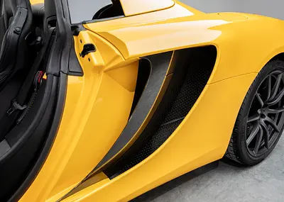 صورة 17 لـ 2014 Mclaren MP4-12C