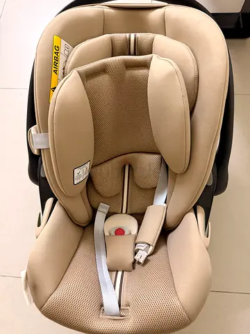 Cybex - Infant Car Seat in Excellent Condition