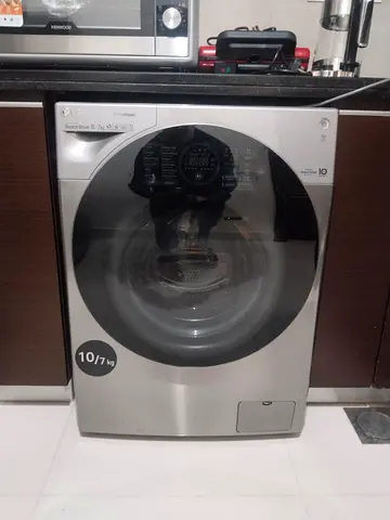 LG letest model washer dryer 10/7kg washing machine 2in1