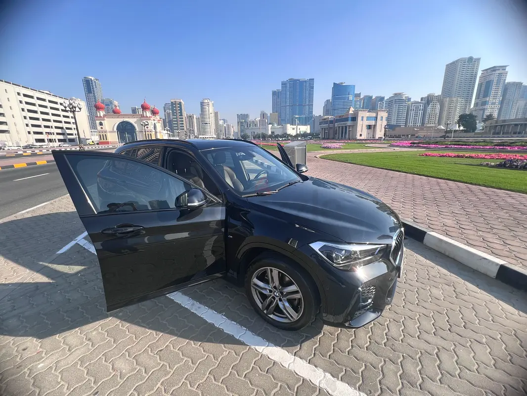sDrive20i