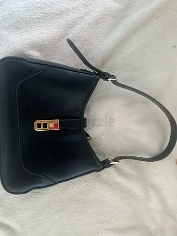 Elegant Black Handbag
