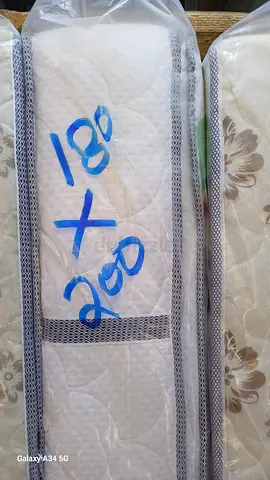 Brand New Top Pillow Spring mattress 180x200 cm