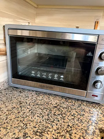 Oven