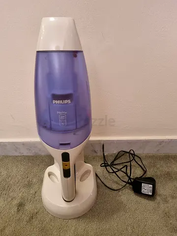 Handheld vacuum cleaner