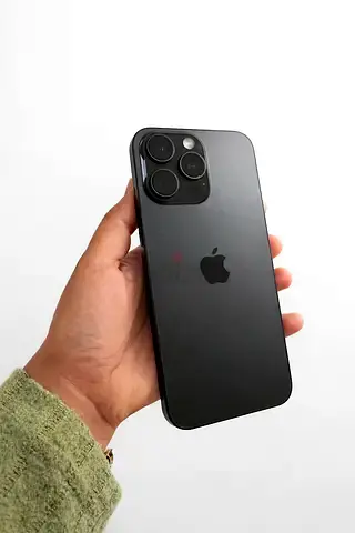 Apple iPhone 15 pro - Excellent Condition