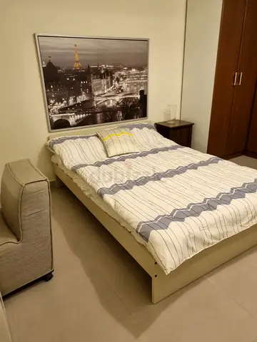 Furnished master bedroom for rent in downtown,,5 mins walk to dubai mall and metro station...