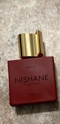 Selling used Nishane perfume Zenne