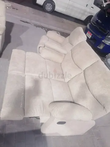 Recliner sofa 2+1+1 like new