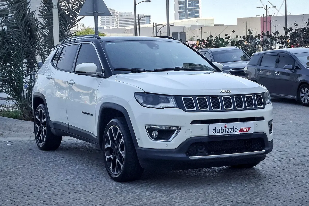 Jeep Compass 2019 — photo 1 of 14
