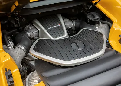 صورة 14 لـ 2014 Mclaren MP4-12C