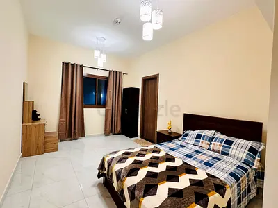 Spacious Fully furnished Bed Room with Attached Bathroom near Jaddaf Metro for ladies or couple