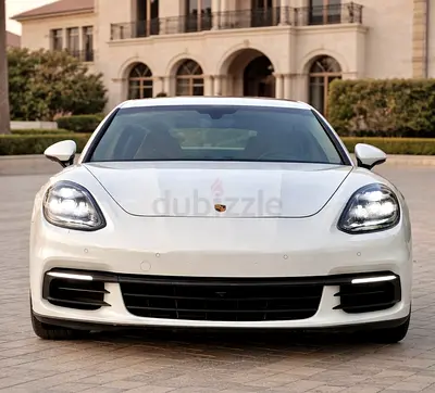 2020 Porsche Panamera 4 (AWD) – Elegant White – Excellent Condition