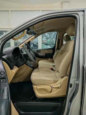 صورة 6 لـ 2020 Hyundai H1