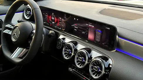 Mercedes-Benz CLA 200, миниатюра 13