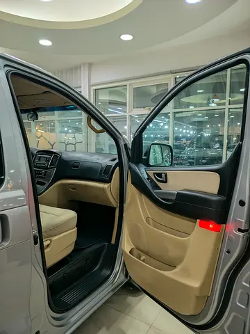 صورة 9 لـ 2020 Hyundai H1