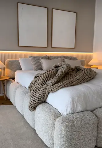 Stylish Modern Bed