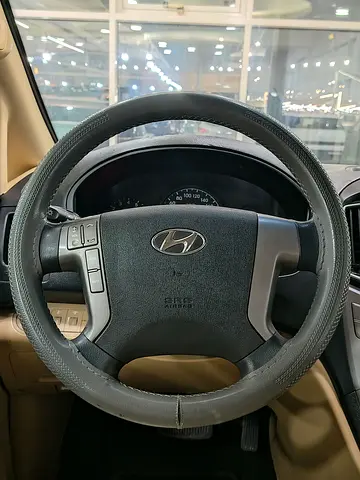صورة 15 لـ 2020 Hyundai H1