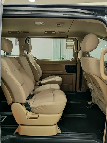 صورة 12 لـ 2020 Hyundai H1
