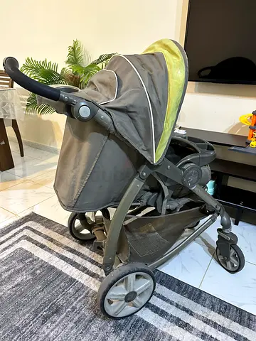 Graco Baby Stroller – Good Condition