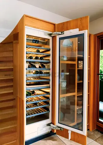 Gaggenau Series 400 Built-In Wine Fridge | 3-Zone Temperature | WiFi Diagnostics | Touch Screen