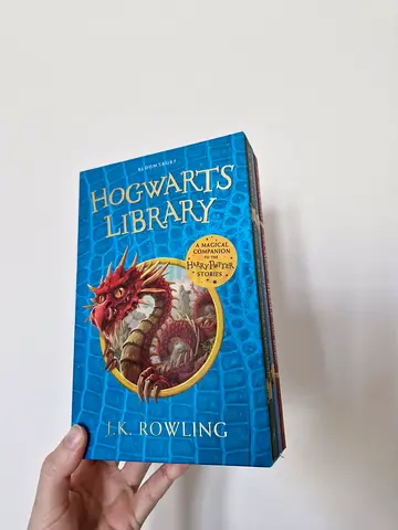 Harry potter Hogwarts Library BRAND NEW BOOKS