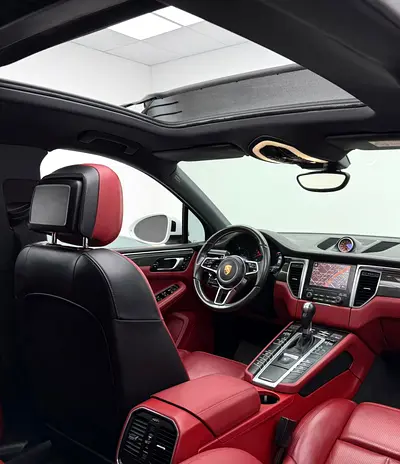 صورة مصغرة 12 لـ 2017 Porsche MACAN
