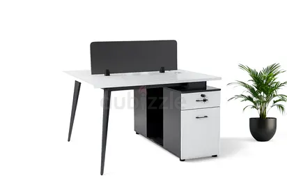 Modern workstation with Storage