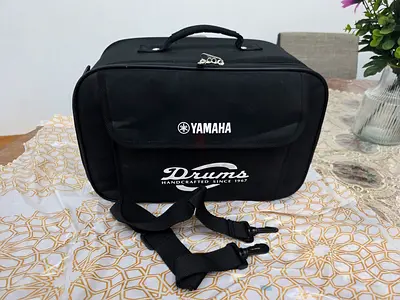 YAMAHA FP9500D PADAL KICK