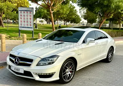 Mercedes-Benz CLS500–Special Edition | Fully modified to CLS63 (Pearl White) color 
A very clean and