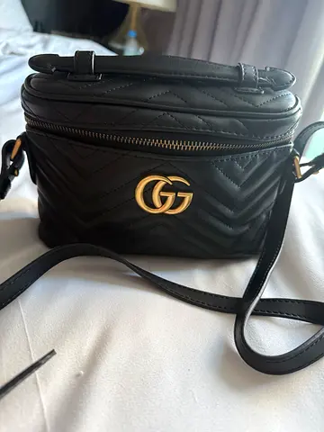 gucci make up bag
