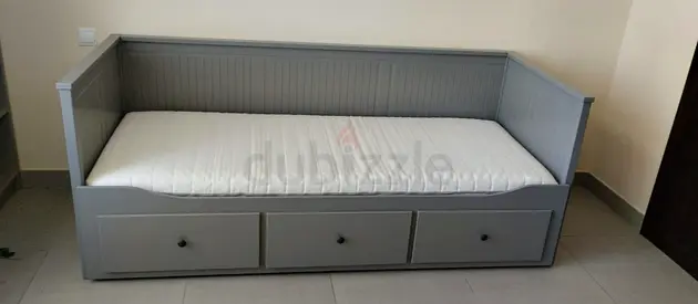 IKEA Hamnes Day bed with 3 storage drawers underneath and with 2 IKEA mattresses is available in exc