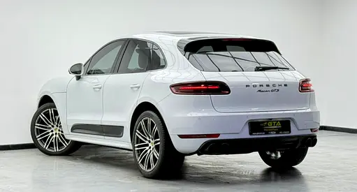 صورة 6 لـ 2017 Porsche MACAN