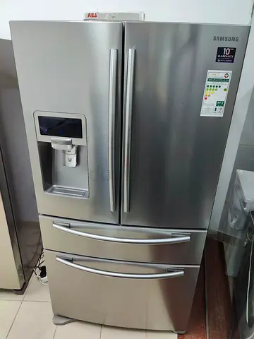 Samsung French Door Refrigerator with water depanser and ice maker 850 liter bigger fridge