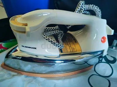 OLSEN MARK IRON BOX 1200W