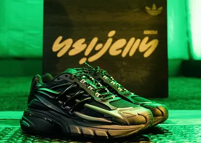 Adidas Jelly Fish Triple Black